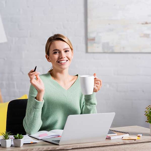 Hire the right professional for your remote business - differences between freelancers, employees, and contractors