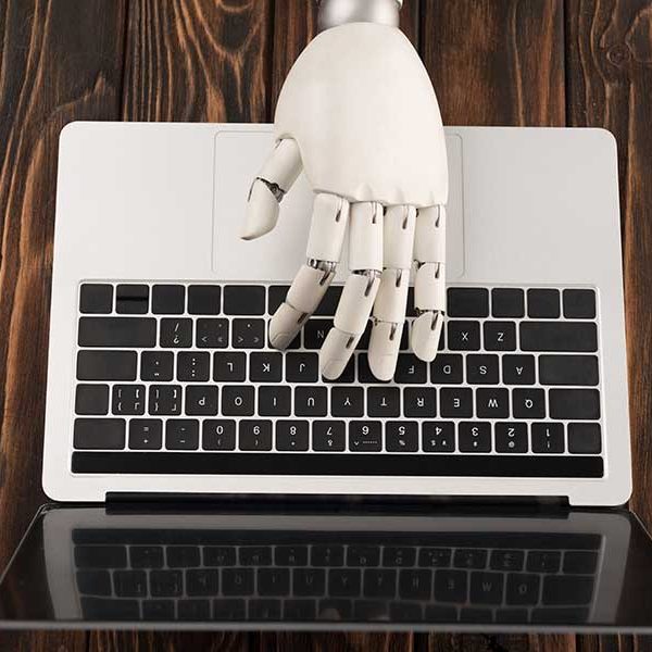 The Impact of AI Writing Software on the Job of a Freelance Writer