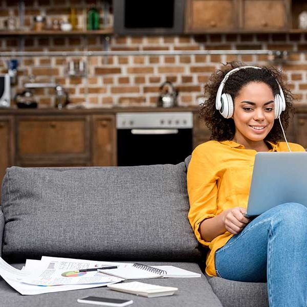 This is why music helps freelancers to stay on the right track