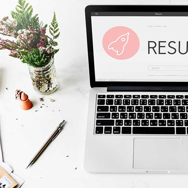 Freelancers and remote workers get their resumes noticed this way